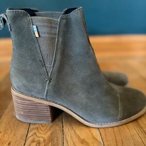 Toms Esme Suede Ankle Boots